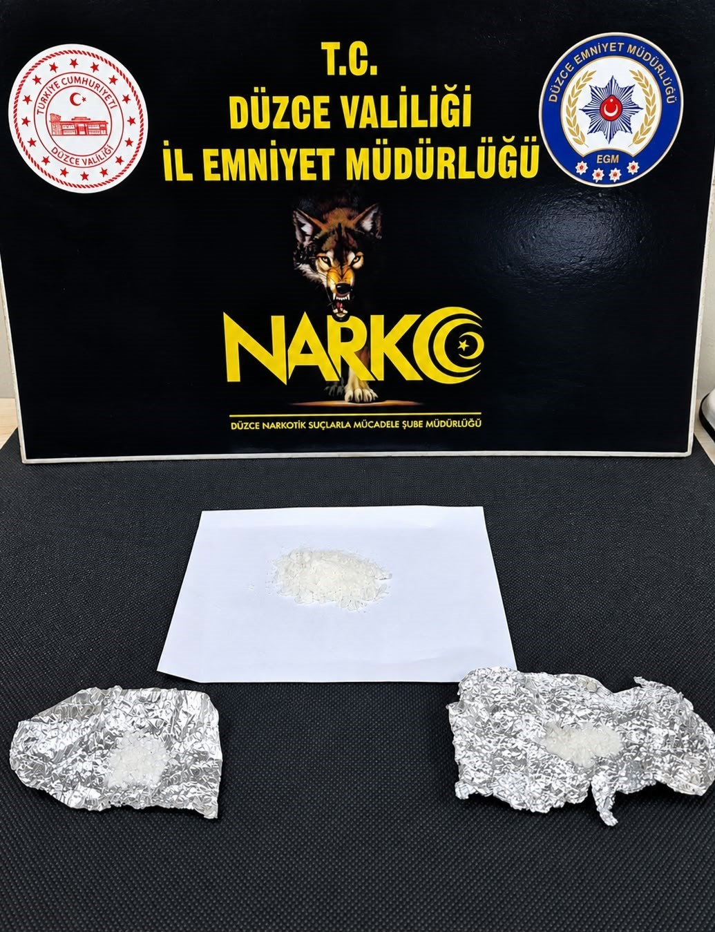 Düzce polisi uyuşturucu tacirlerine göz açtırmıyor — görsel 2