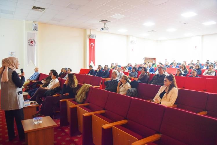 BŞEÜ’de birim kalite komisyonlarına eğitim verildi — görsel 2