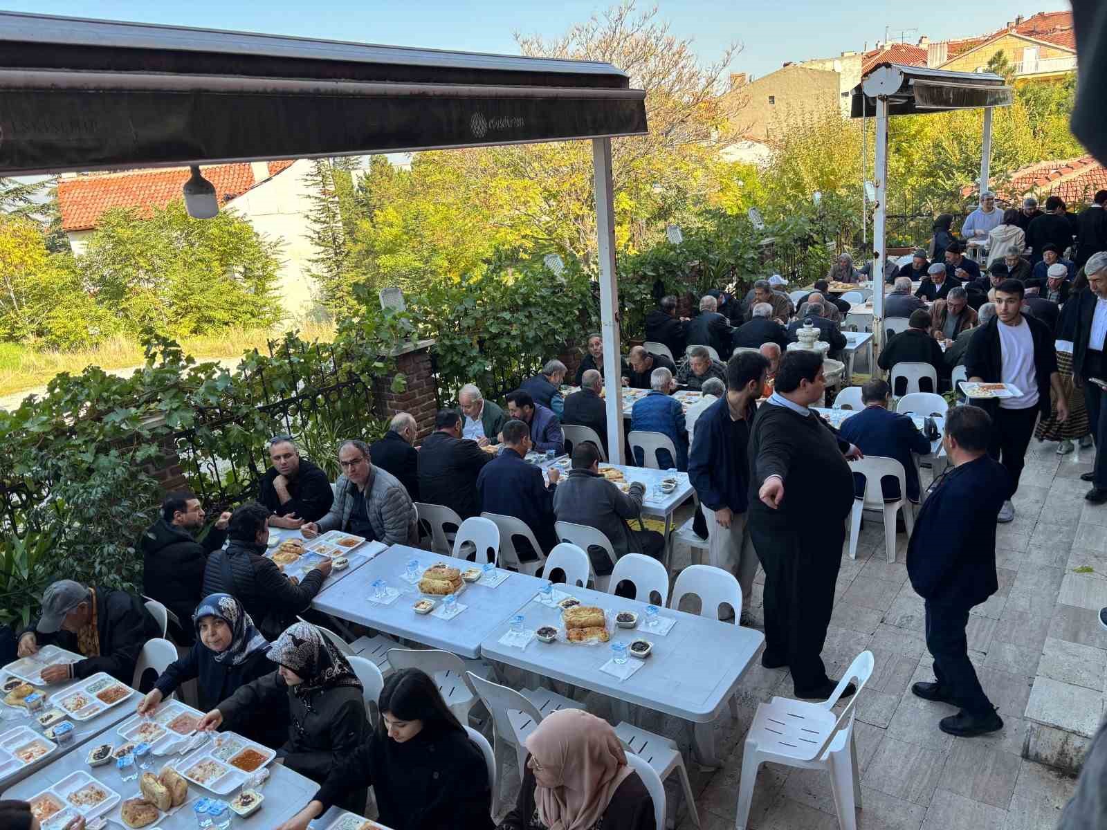 Eskişehir Türk Ocağı anlamlı bir vefa günü gerçekleştirdi — görsel 4