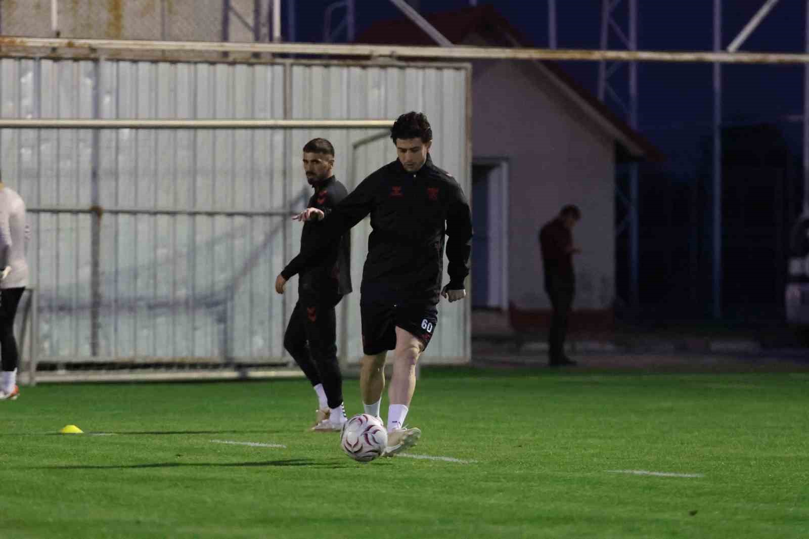 Sivasspor’da Boluspor maçı hazırlıkları başladı — görsel 2