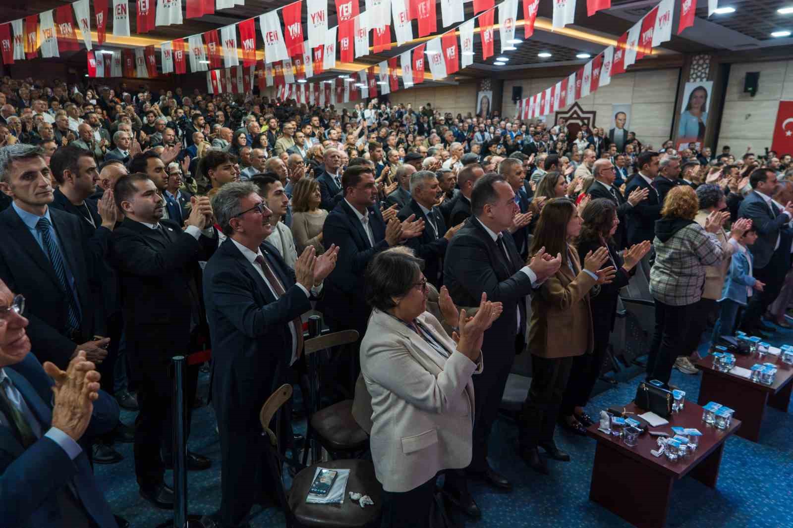 Özgür Özel’den Besim Dutlulu’nun ’parti değiştireceği’ iddialarına sert tepki — görsel 5