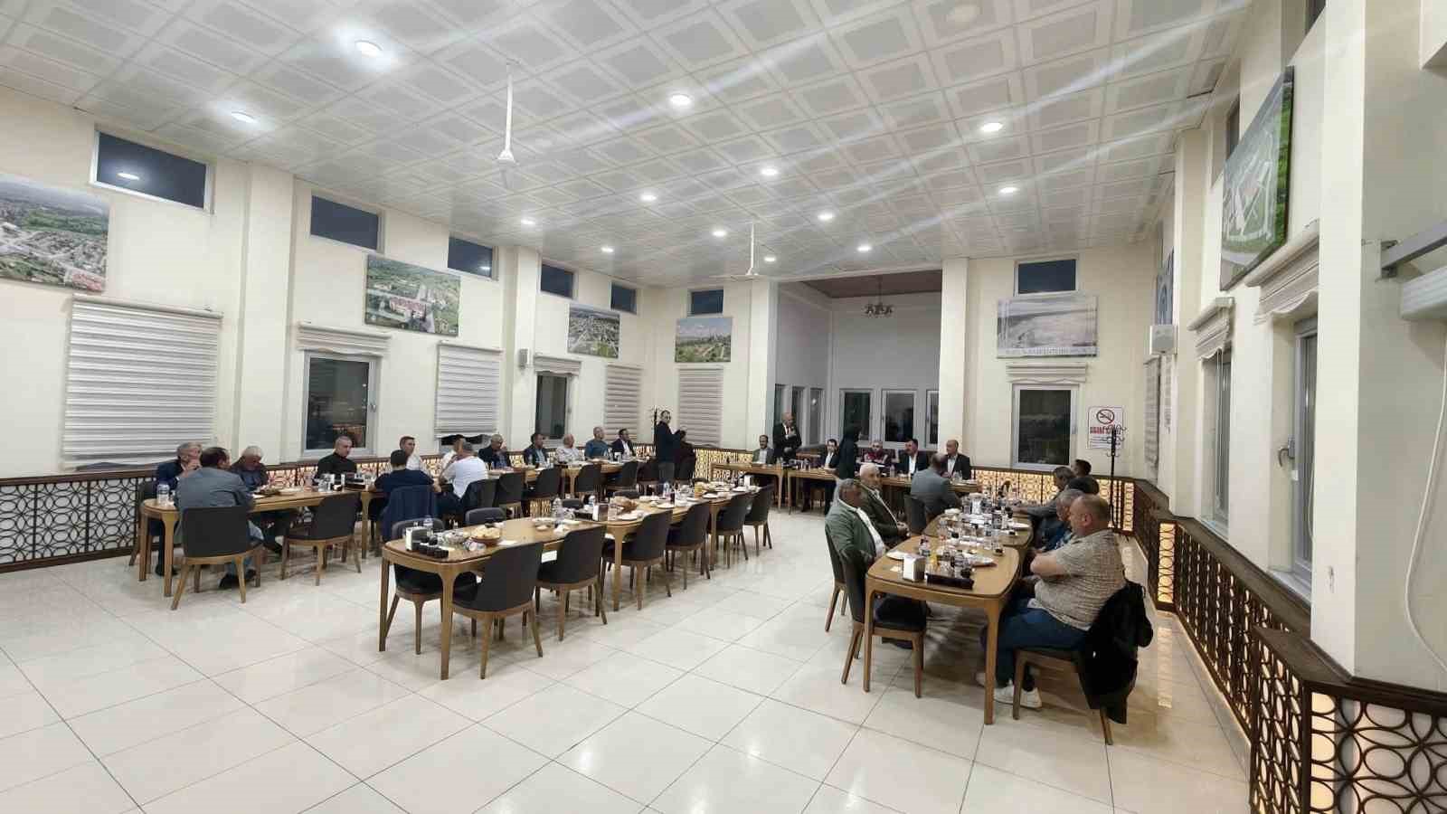 Hisarcık’ta muhtarlarla istişare toplantısı düzenlendi — görsel 2