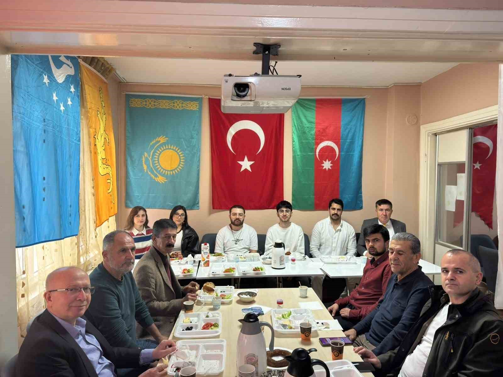 Eskişehir’de ‘Türk Dünyası öğrencileri’ kahvaltıda buluştular — görsel 2