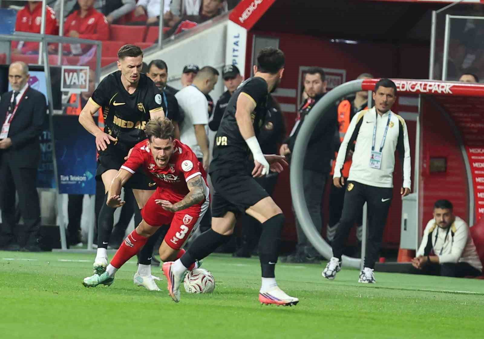 Trendyol Süper Lig: Samsunspor: 0 - Amed Sportif Faaliyetler: 0 (Maç devam ediyor) — görsel 11