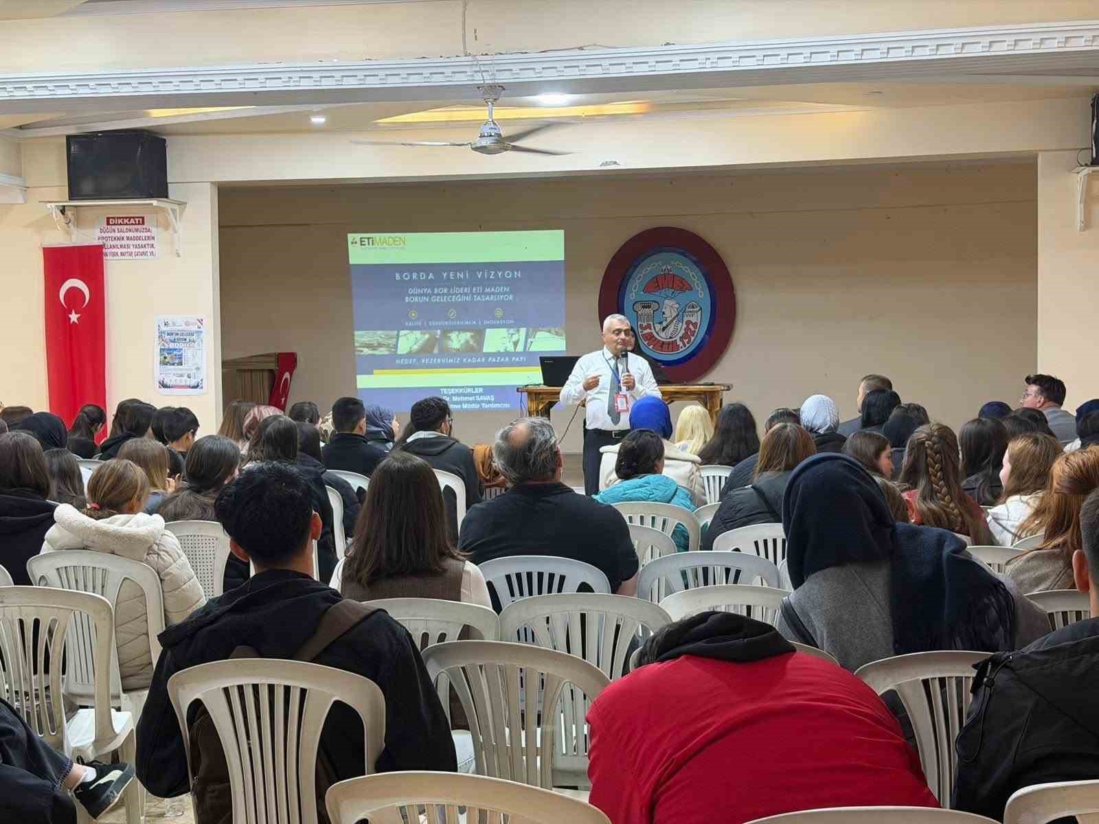 Emetli öğrenciler borun geleceğini bilimle keşfetti — görsel 2