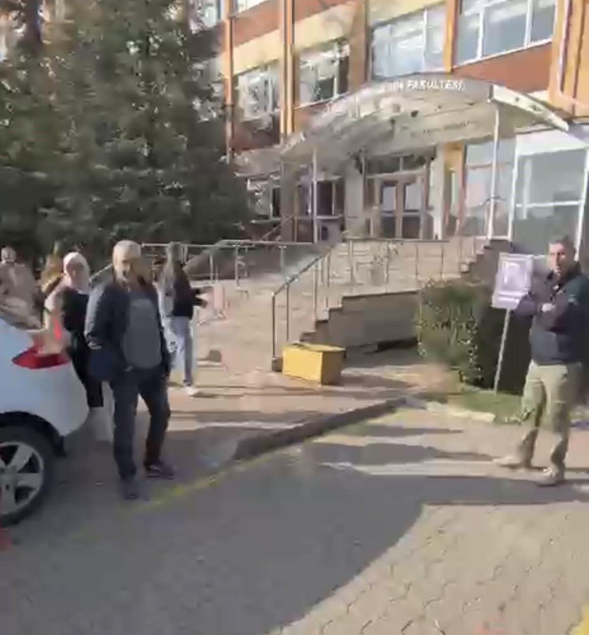 KPSS’ye geç kalınca polis aracıyla sınava yetiştirildi — görsel 2
