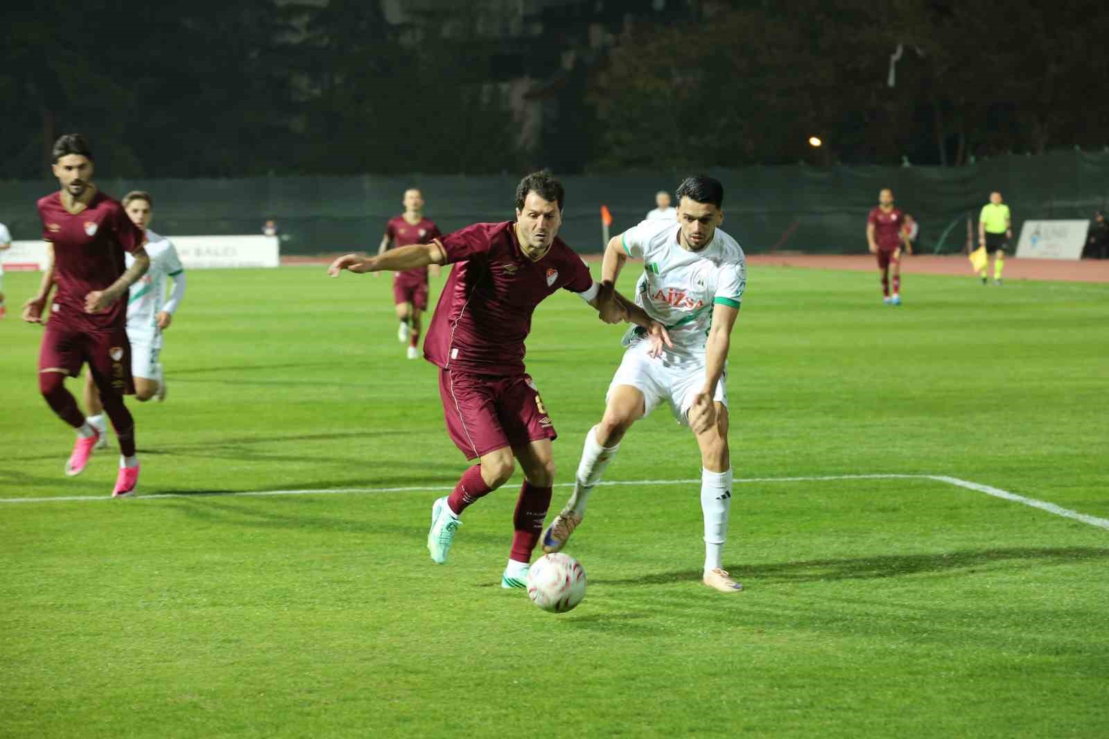 TFF 2. Lig: Isparta 32 Spor: 3 - Elazığspor: 4 — görsel 1