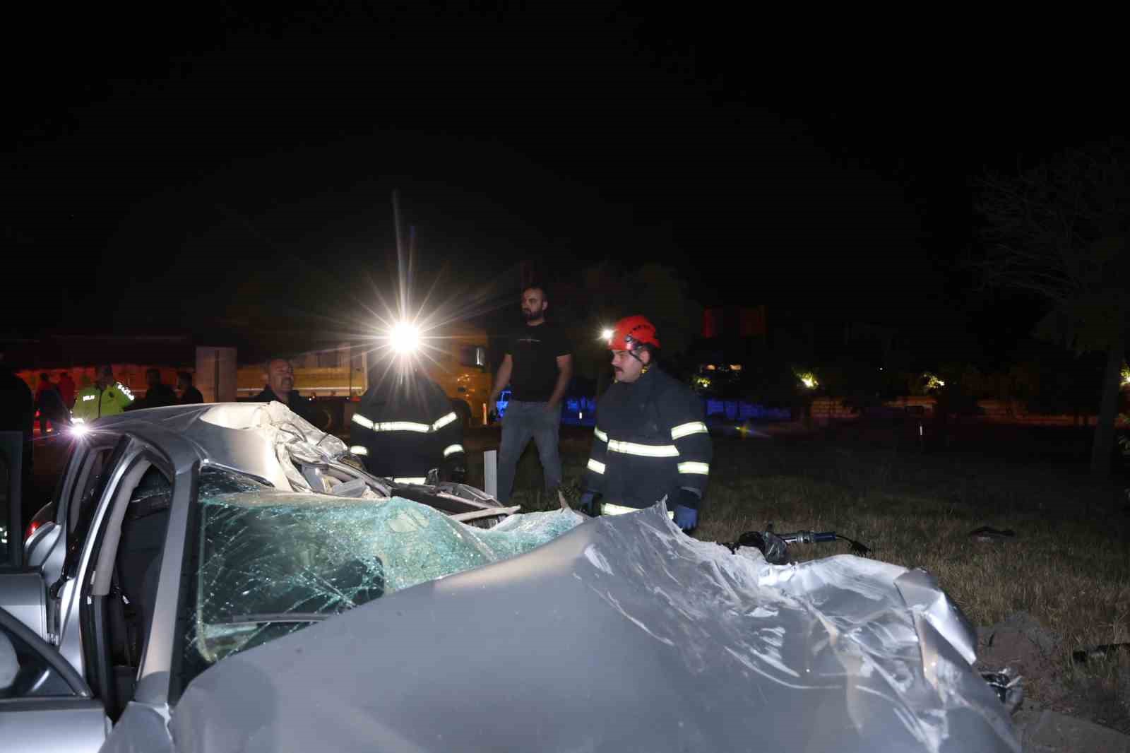 Nevşehir’de feci kaza: Otomobil tıra çarptı, 2 kişi hayatını kaybetti — görsel 9
