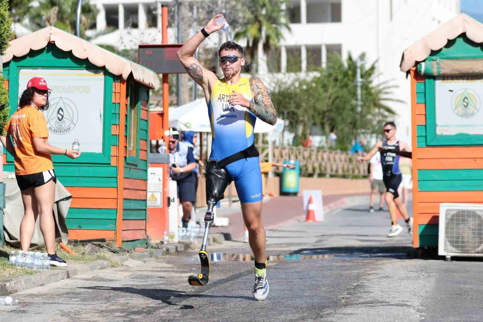 35. Uluslararası Alanya Triatlonu tamamlandı — görsel 1