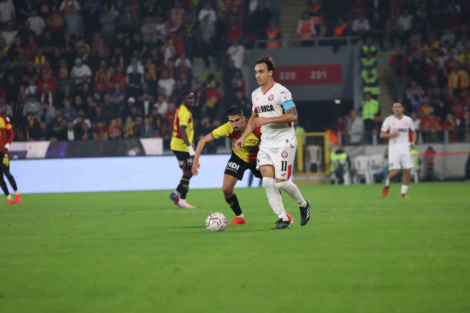 Trendyol Süper Lig: Göztepe: 2 - Çorum FK: 0 (Maç sonucu) — görsel 6