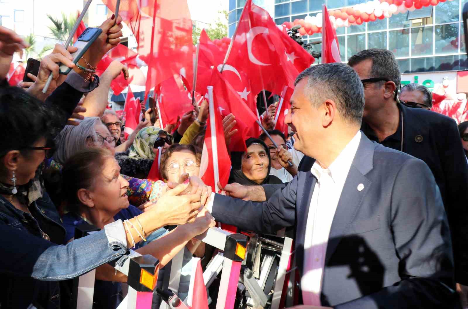 Yeni Parti Genel Başkanı Özel, Denizli’de toplu açılış törenine katıldı — görsel 8