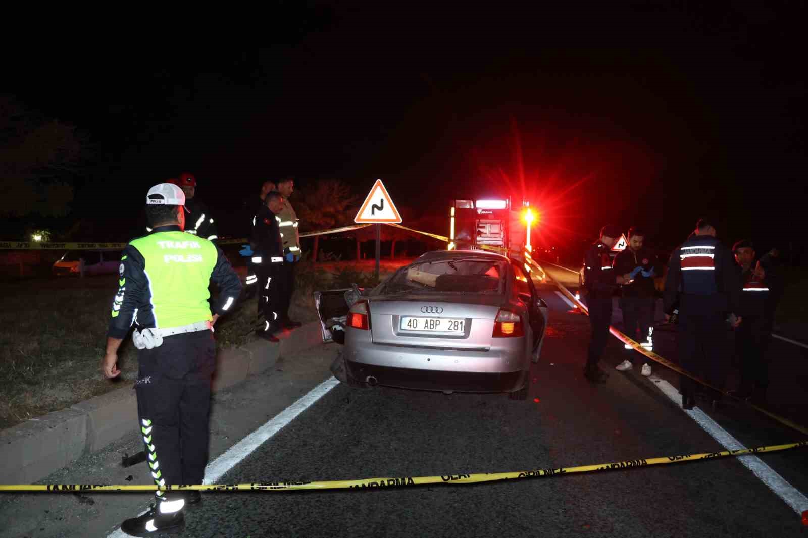 Nevşehir’de feci kaza: Otomobil tıra çarptı, 2 kişi hayatını kaybetti — görsel 10