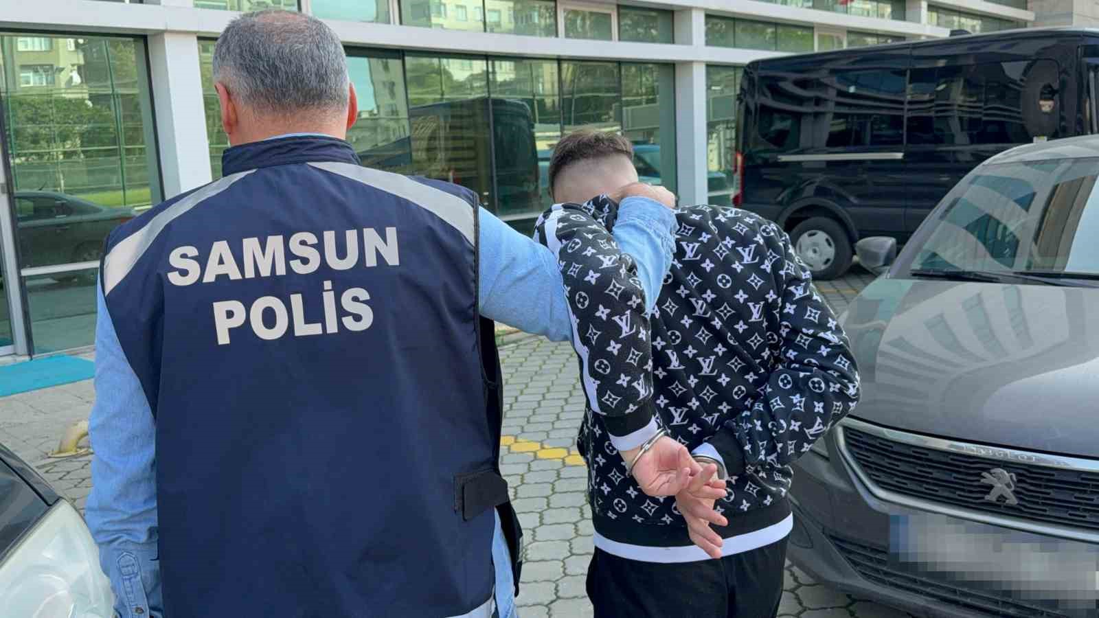 Kız meselesi yüzünden 2 kişiyi bıçakladı — görsel 2