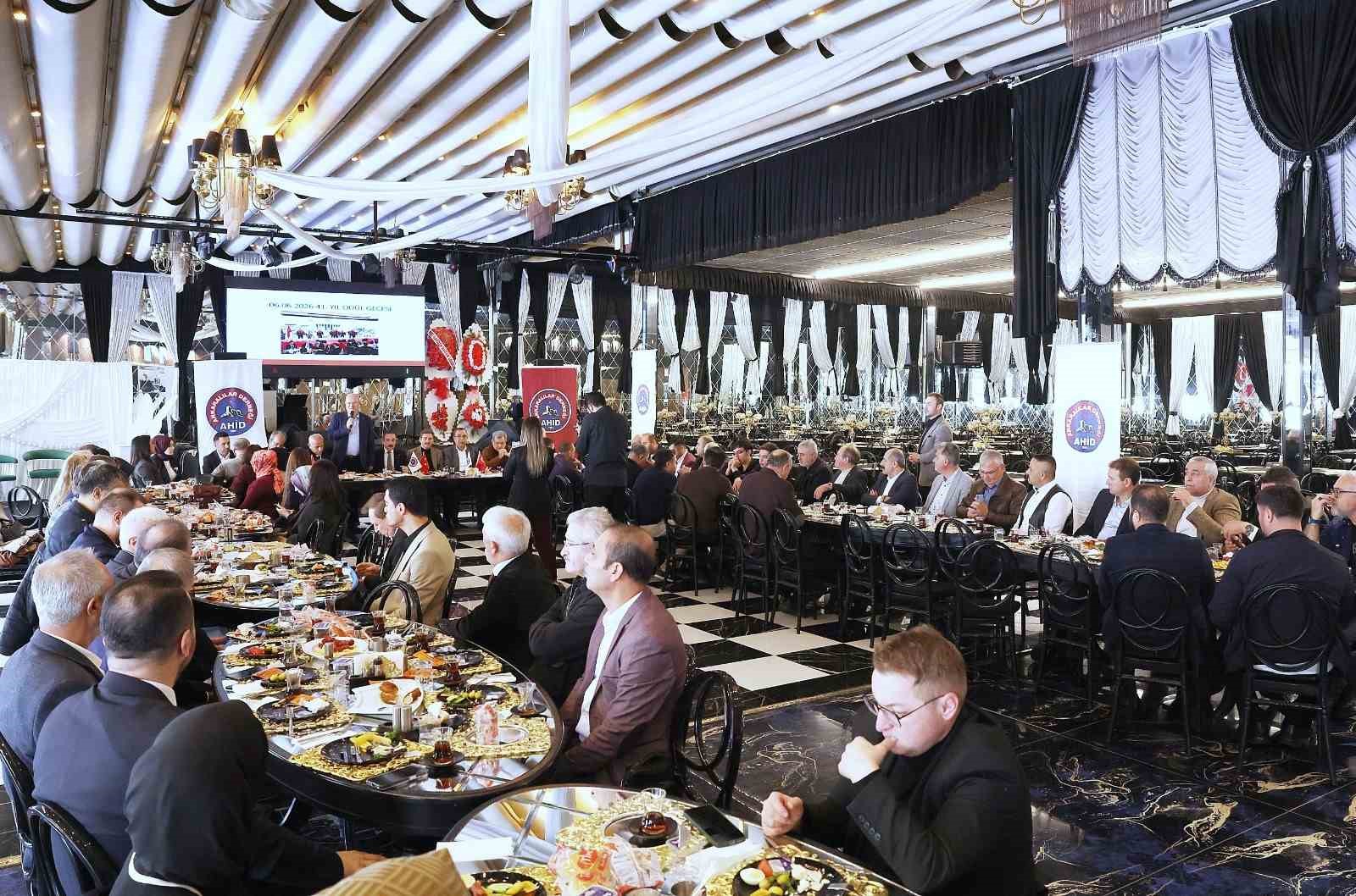 AHİD yönetimi toplantıda buluştu — görsel 1