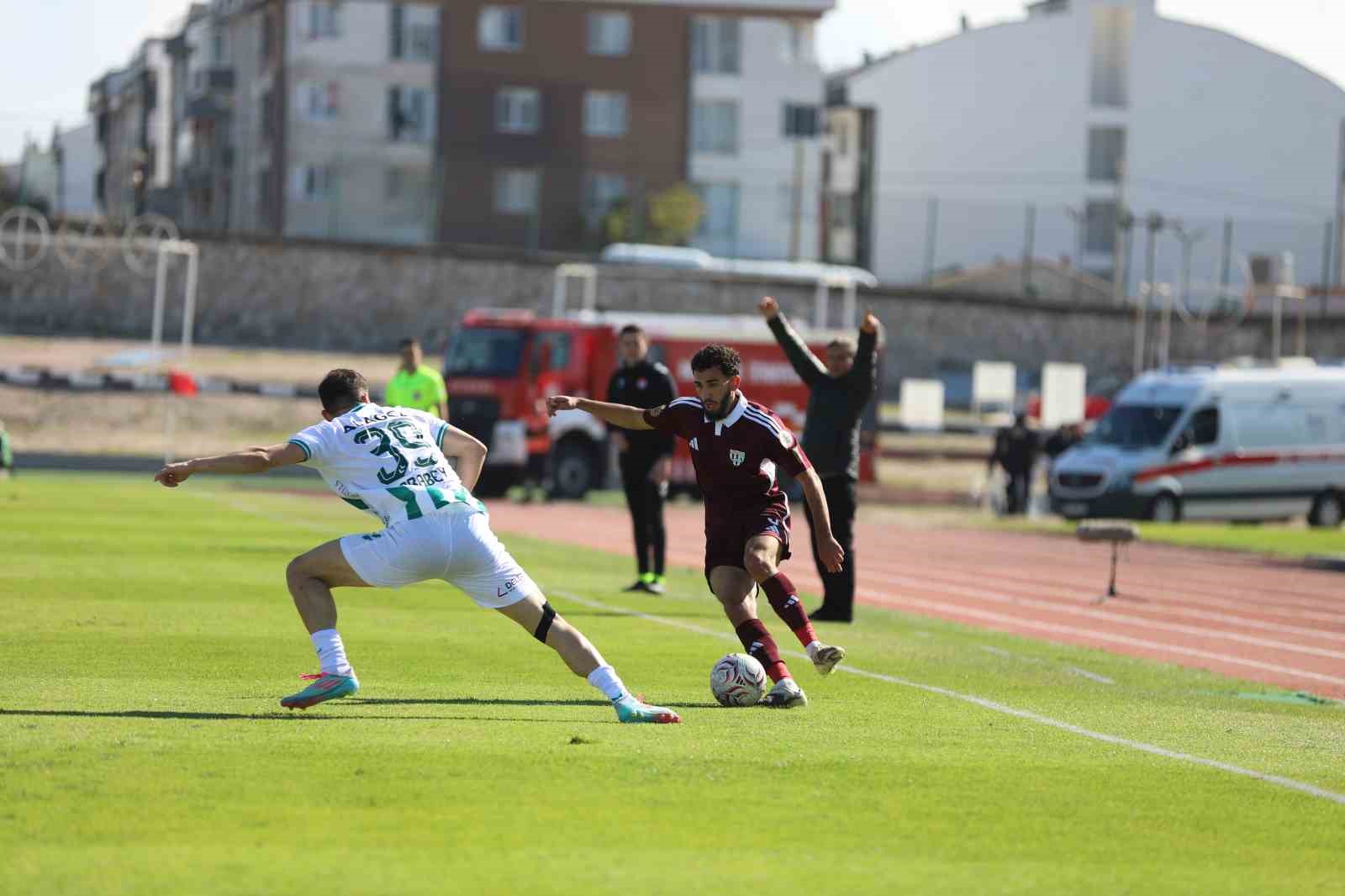 Trendyol 1. Lig: Bandırmaspor: 1 - Iğdır Futbol Kulübü: 2 — görsel 1