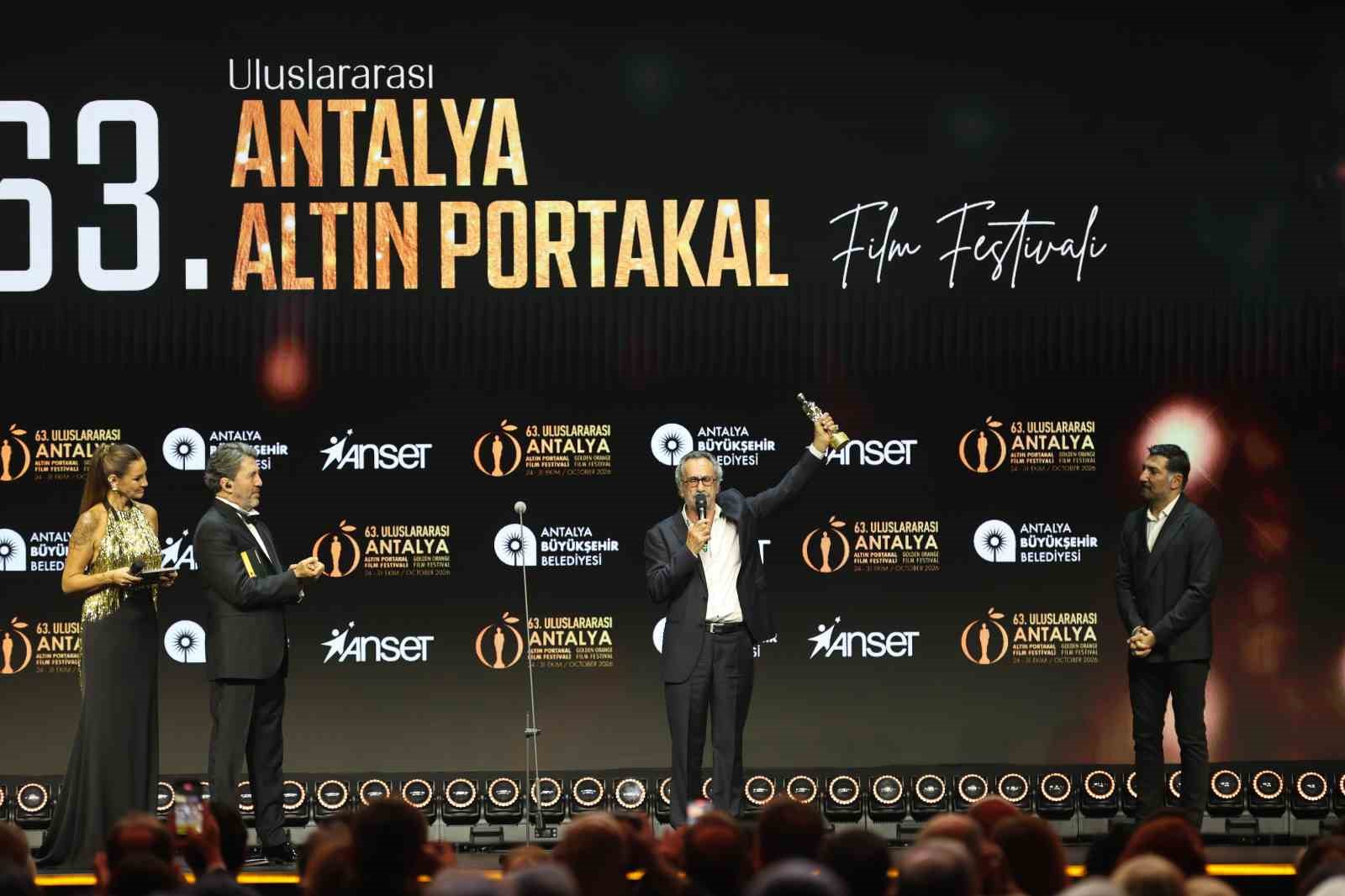 Altın Portakal’da onur ve emek ödülleri sahiplerini buldu — görsel 16