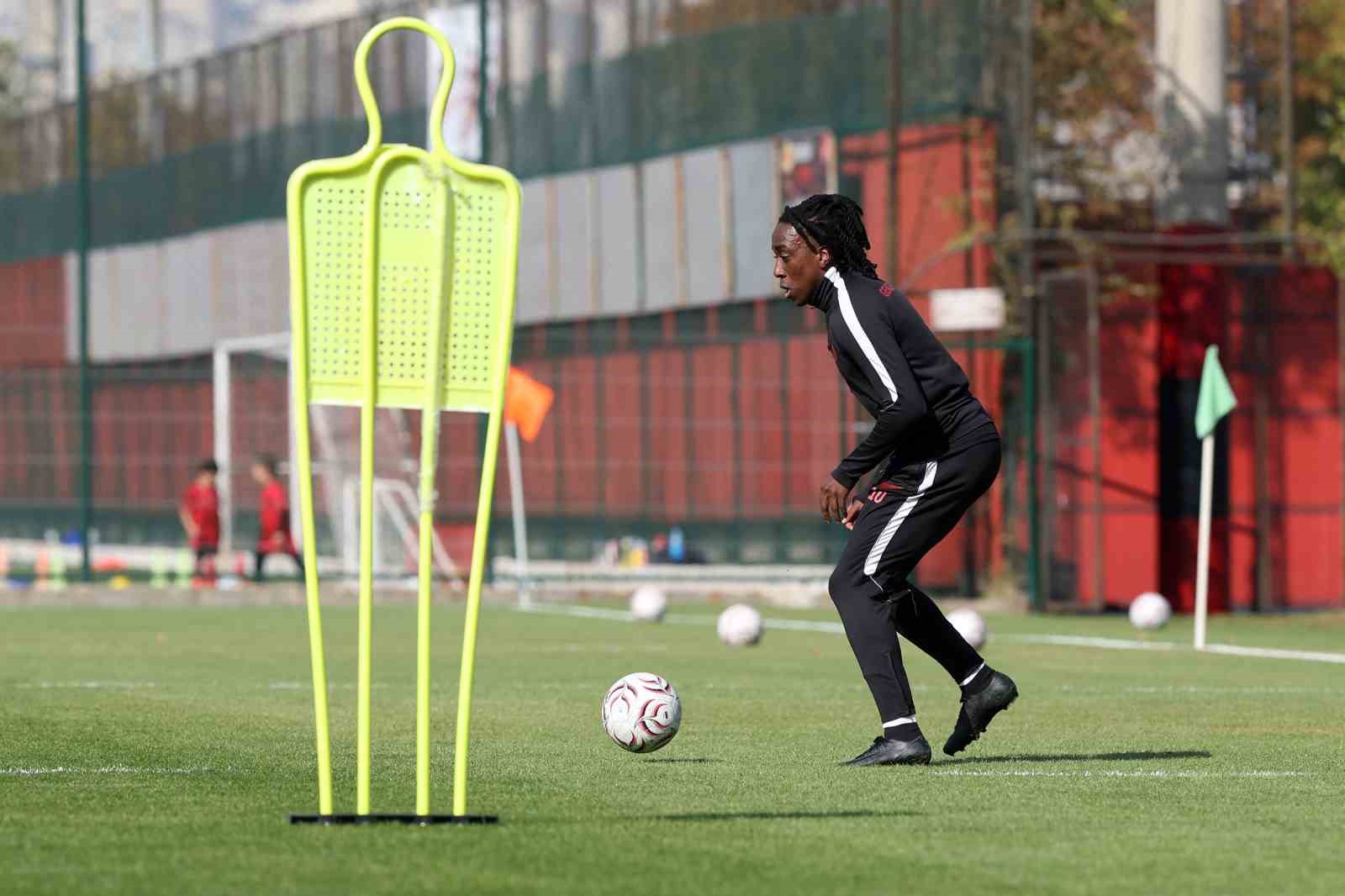 Gençlerbirliği, Konyaspor maçının hazırlıklarını tamamladı — görsel 1