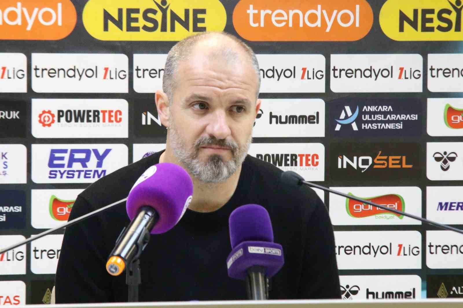 Mustafa Er: "4-2’lik bir galibiyet, hayırlı olsun, liderliği aldık" — görsel 1