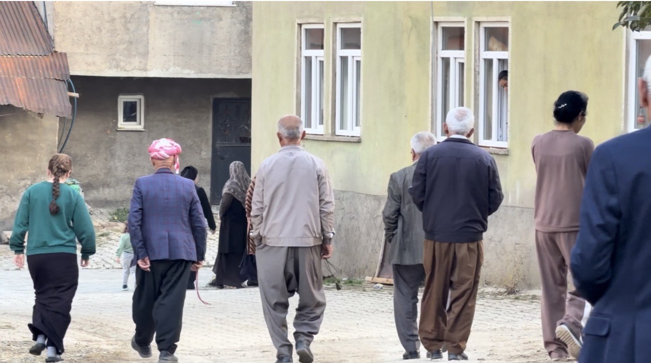 31 yıl önce köylerinde çıkan vatandaşlar yeniden dönmek istiyorlar — görsel 3