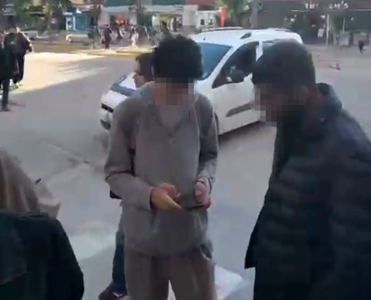 Eskişehir’de gence zorla tespih satmaya çalışan şahıs Ankara’da yakalandı — görsel 1