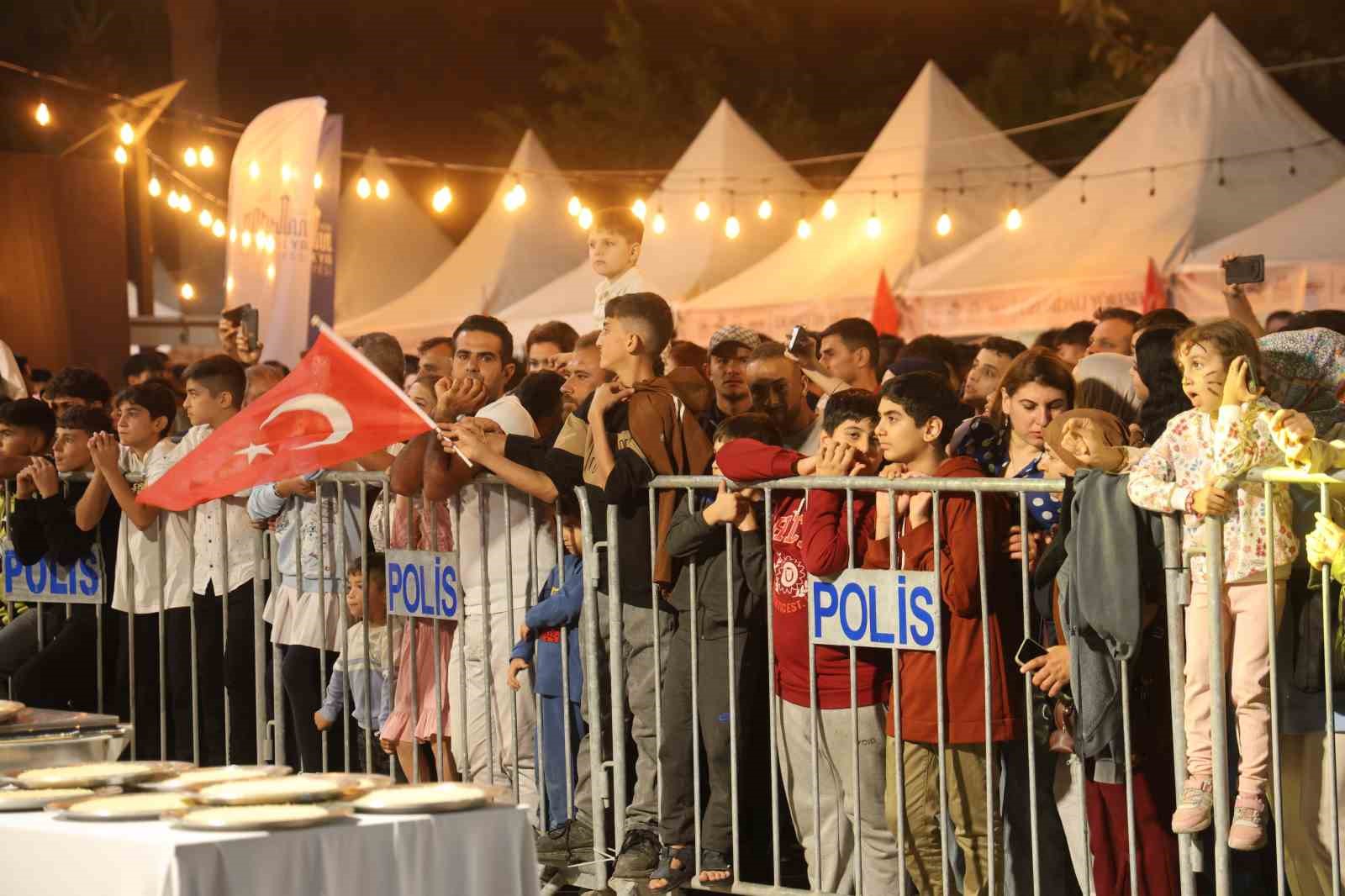 Gastronomi festivalinde künefe şovu — görsel 7