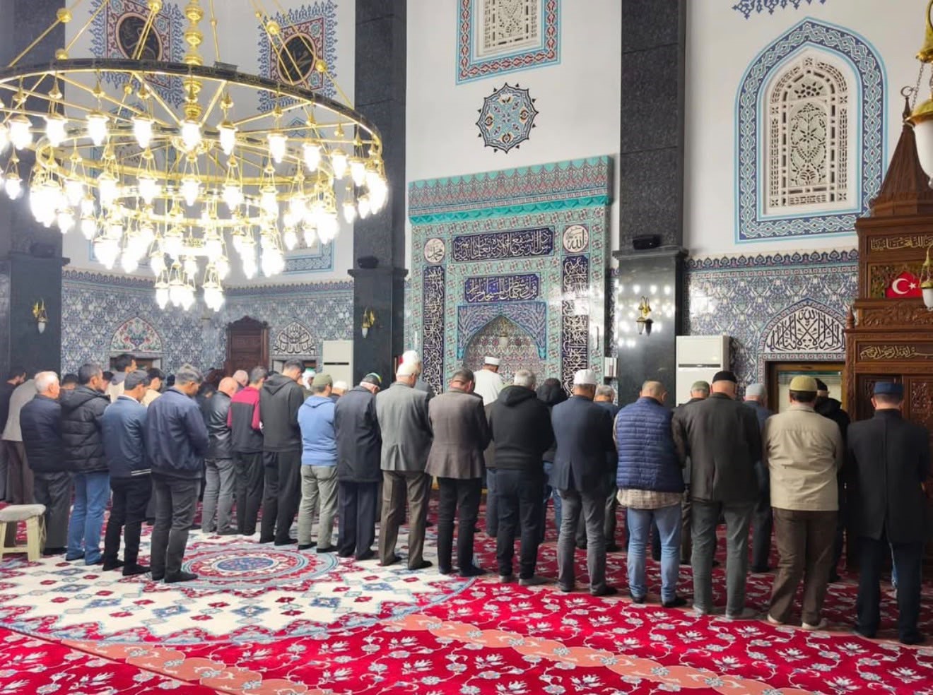 Sivrihisar’da Cuma sabah namazı buluşması düzenlendi — görsel 2