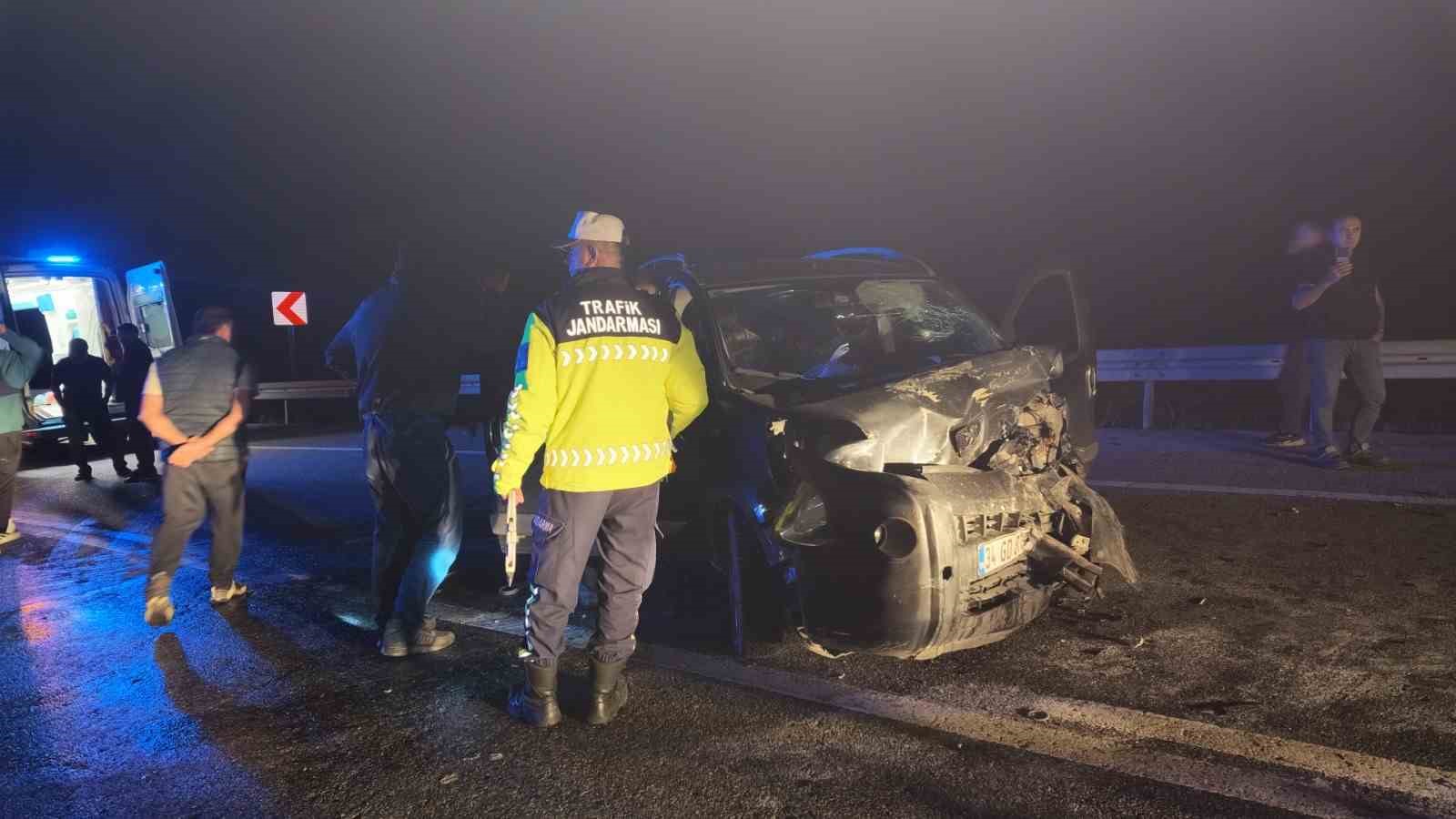 Düzce’de iki araç kafa kafaya çarpıştı: 5 yaralı — görsel 6